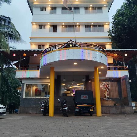 Sai Skanda Kukke Subrahmanya Esterno foto