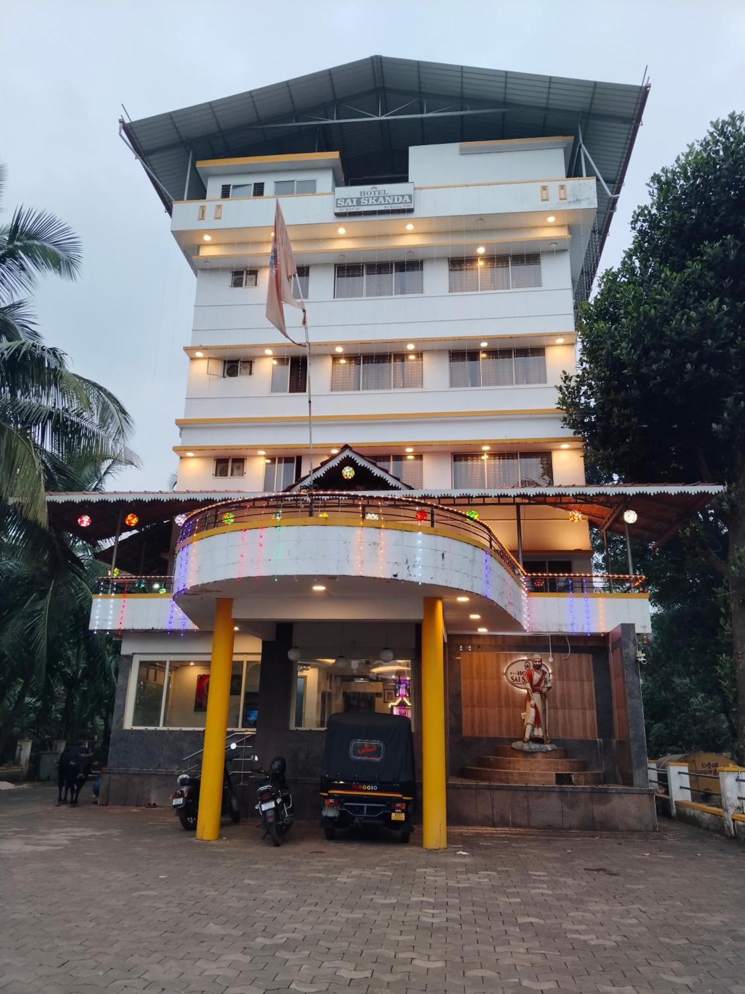 Sai Skanda Kukke Subrahmanya Esterno foto